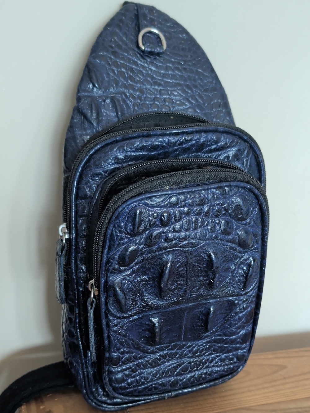 VEARI Nowhere Backpack Mens Unisex Authentic Crocodile Sling Belt Bag